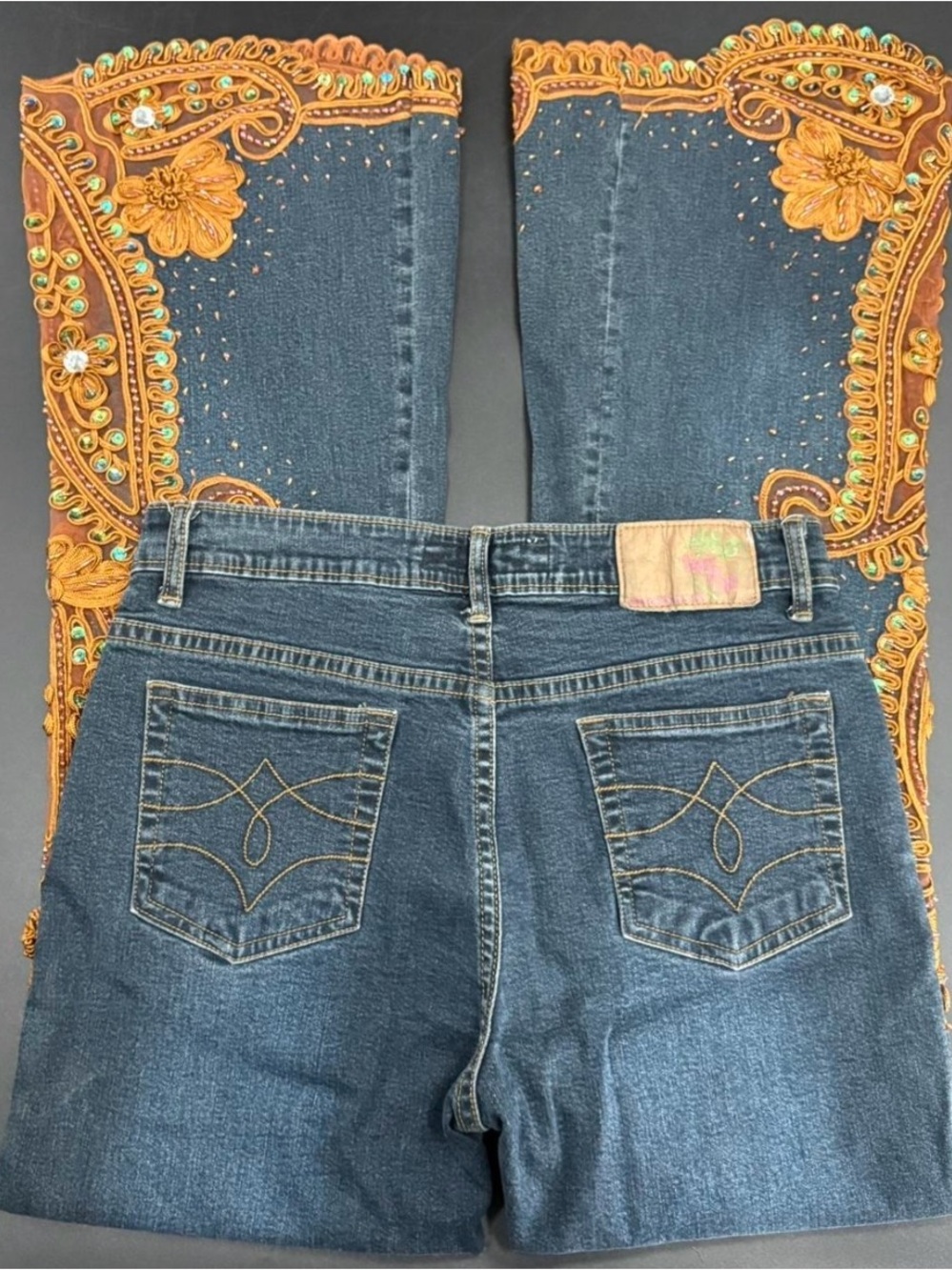 ✨Vintage Y2K Boho Embroidered & Sequins Flare Fairy Jeans✨ - Picture 2 of 6